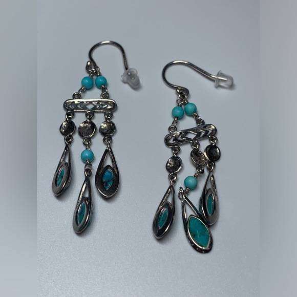 Silpada Vintage Sterling, Turquoise & Magnesite CHIC Chandelier Earrings - Picture 14 of 15
